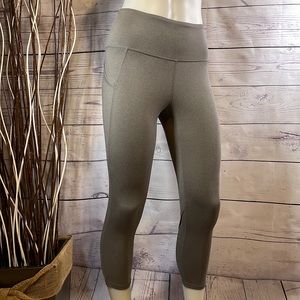 Head Crop Leggings Size S